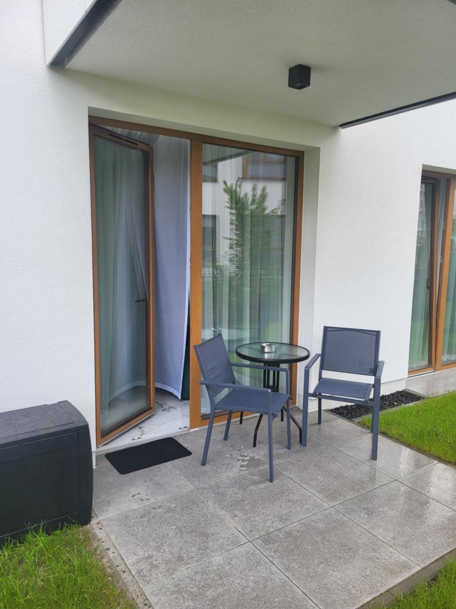 Apart Wola Warsaw Ngoại thất bức ảnh